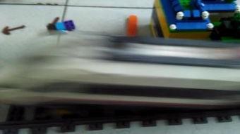 网友爆料火车事故视频,网友爆料视频揭露惊险一幕